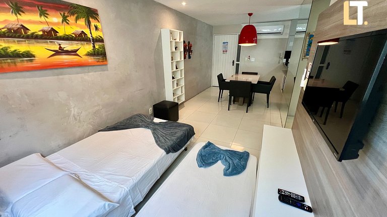 Habitación y Salón a 200mt playa Ponta Verde con 2 baños