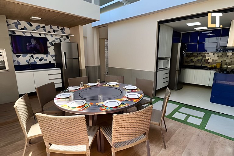 by the sea 4 bedrooms / pool / barbecue / field