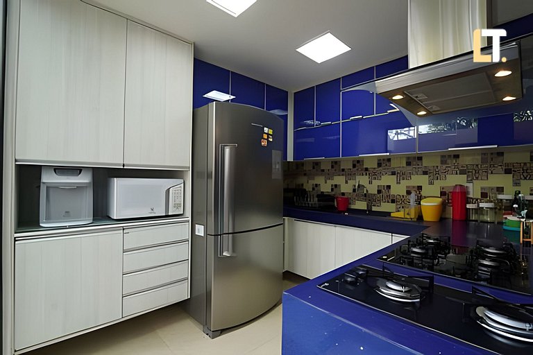 by the sea 4 bedrooms / pool / barbecue / field