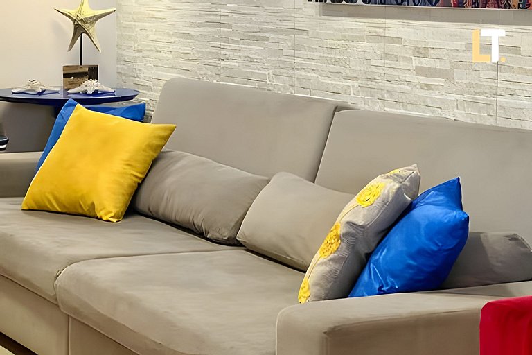 by the sea 4 bedrooms / pool / barbecue / field