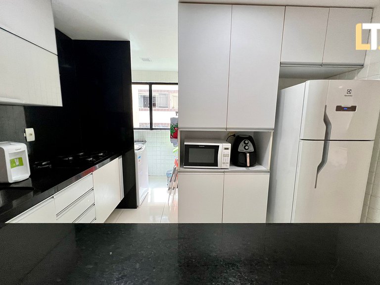 Bedroom and Living Room 200mt Ponta Verde beach. 2 bathrooms