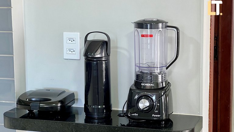 Apt 2 Dormitorios Beira Mar Pajuçara.vista a piscina natural