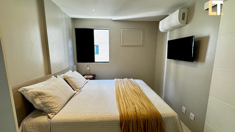 Bedroom and Living Room 200mt Ponta Verde beach. 2 bathrooms