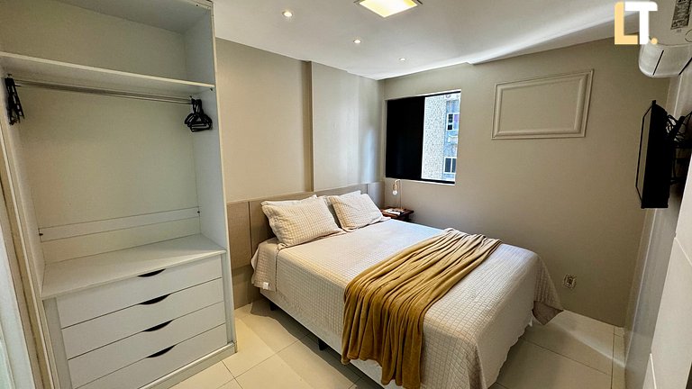 Habitación y Salón a 200mt playa Ponta Verde con 2 baños