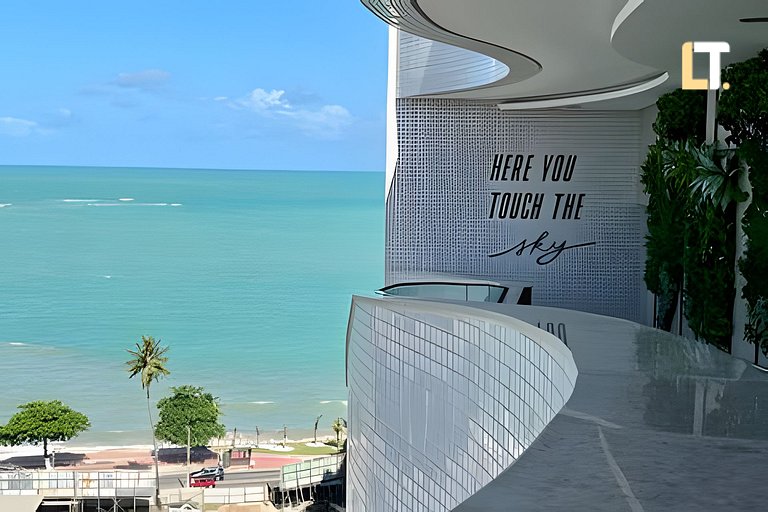 Apartamento na Jatiuca com Vista Mar e Piscina