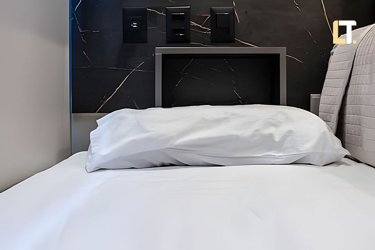 Apartamento na Jatiuca com Vista Mar e Piscina