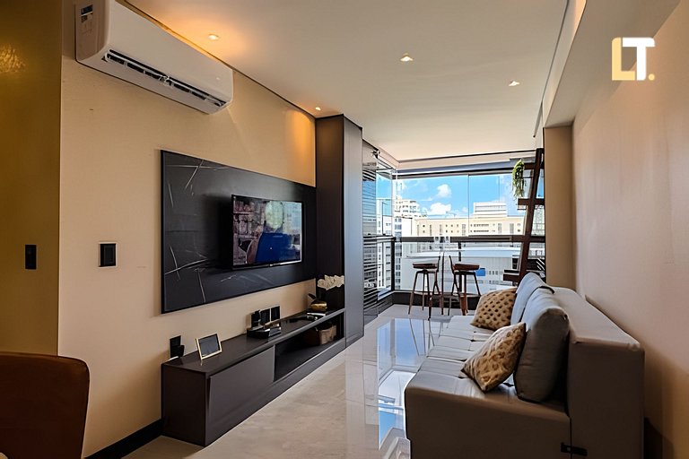 Apartamento na Jatiuca com Vista Mar e Piscina