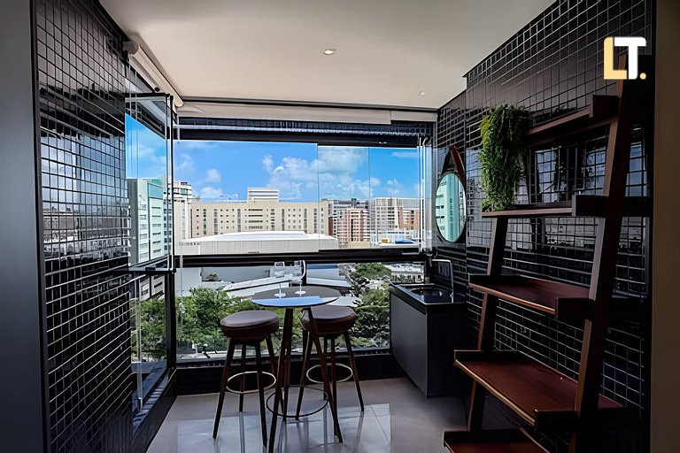 Apartamento na Jatiuca com Vista Mar e Piscina