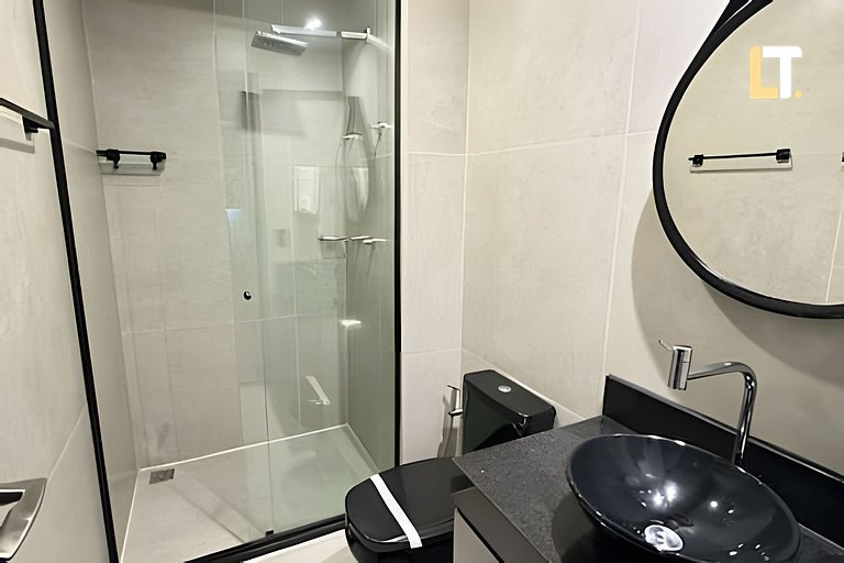 Apartamento na Jatiuca com Vista Mar e Piscina