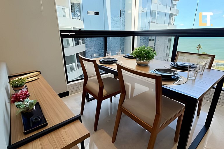 SKY 1018 | Vista mar | Piscina | Academia