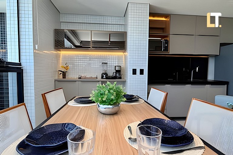 SKY 1018 | Vista mar | Piscina | Academia