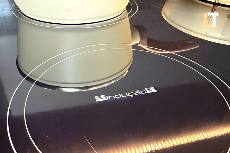 SKY 1018 | Vista mar | Piscina | Academia