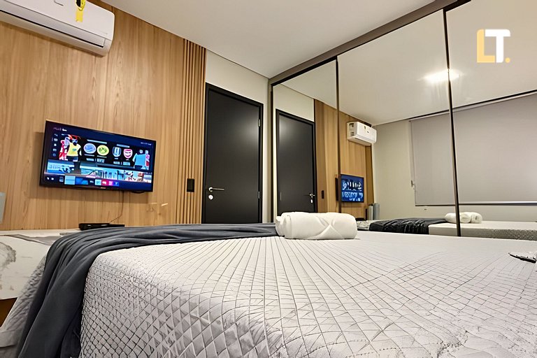 SKY 1018 | Vista mar | Piscina | Academia