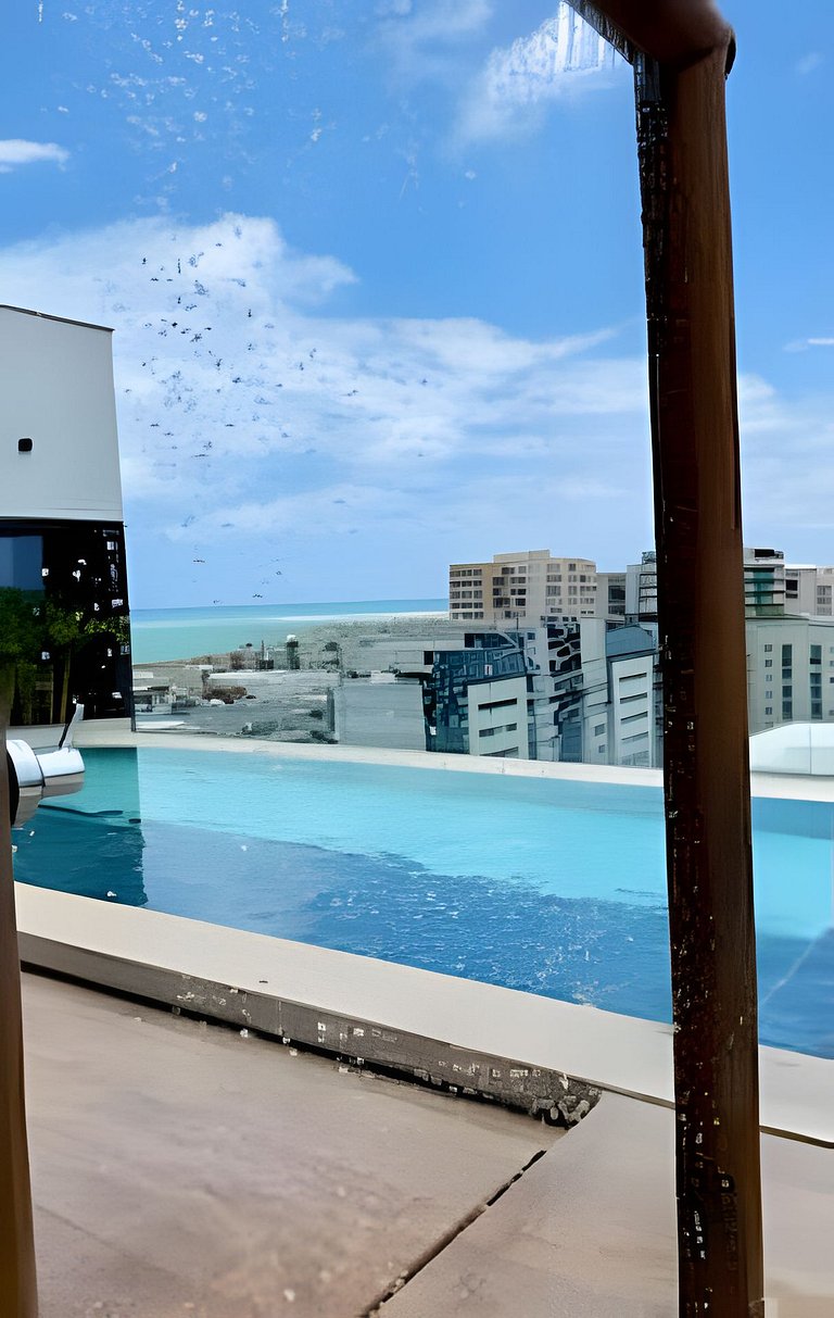 SKY 715 l Varanda com vista mar