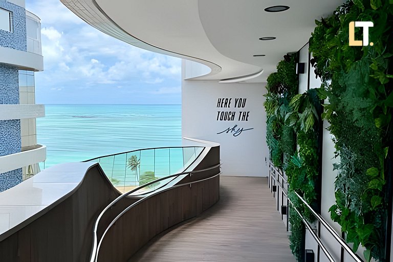 SKY 715 l Varanda com vista mar