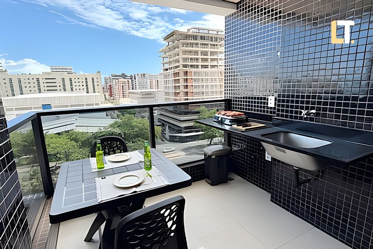 SKY 715 l Varanda com vista mar