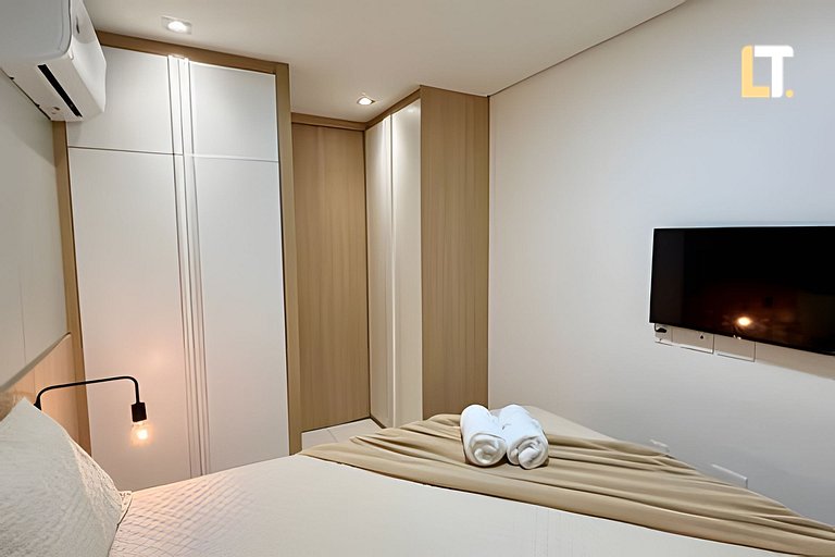 SKY 715 l Varanda com vista mar