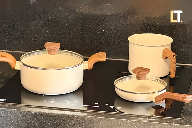 SKY 715 l Varanda com vista mar