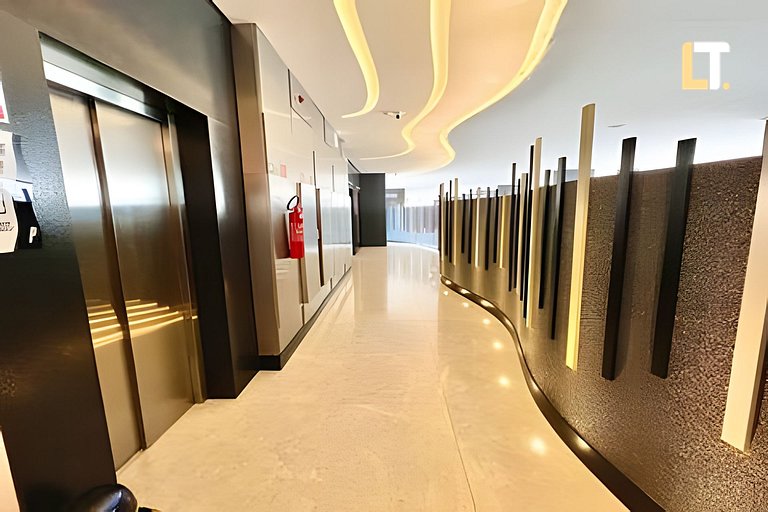 SKY 715 l Varanda com vista mar