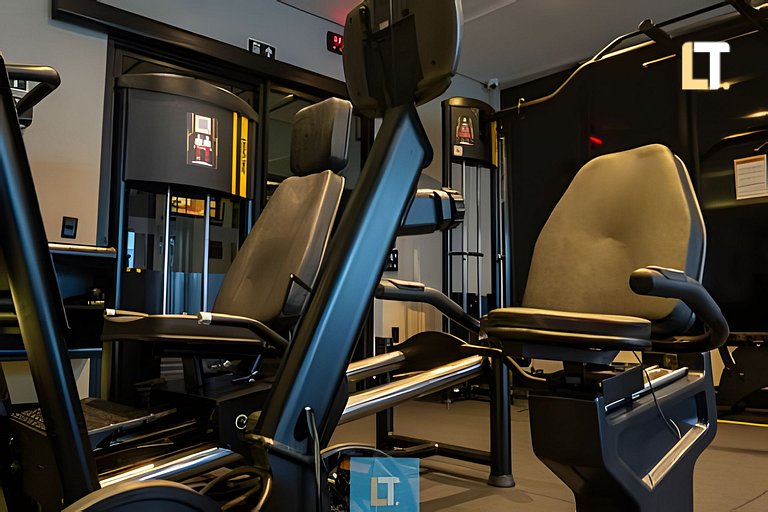 Sky 516 | Piscina | Academia | brinquedoteca