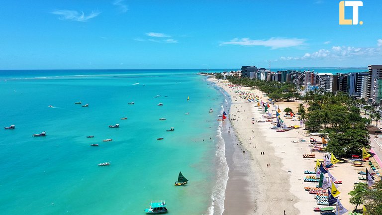 Apt Quarto e Sala a 200mt praia ponta verde com 2 banheiros