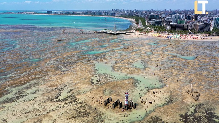 Apt Quarto e Sala a 200mt praia ponta verde com 2 banheiros