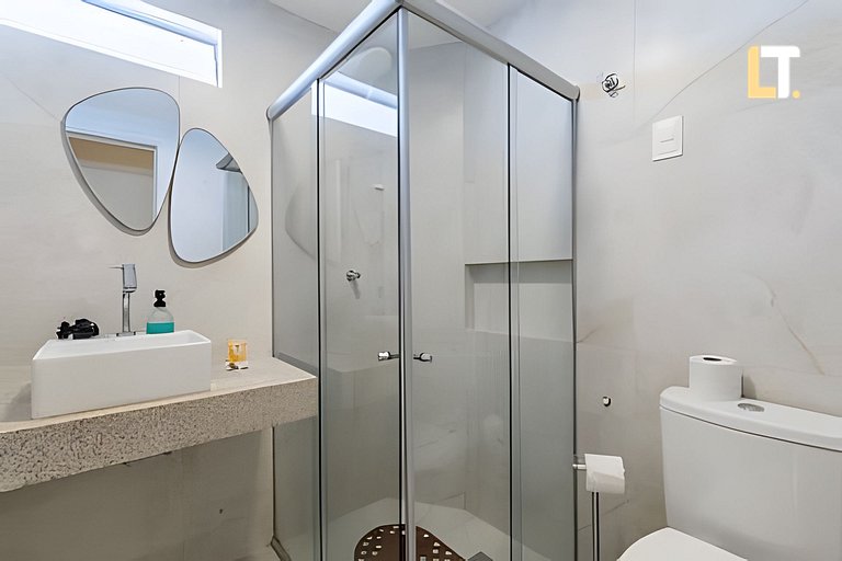 Kingston 802 | Apt com 03 Quartos a 250m da Praia